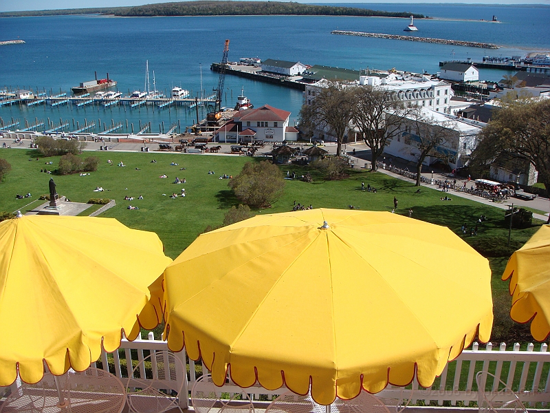216 Memorial Day [2008 May 23].JPG - Scenes from Mackinac Island.